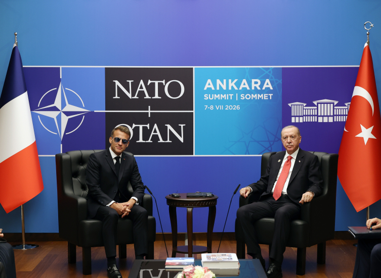 Cumhurbaşkanı Erdoğan, Macron ve Meloni ile görüştü