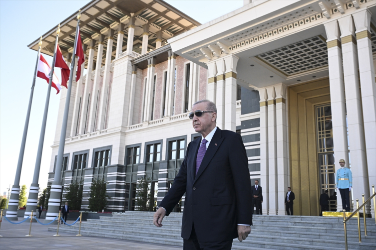 Cumhurbaşkanı Erdoğan, Lübnan Cumhurbaşkanı Avn'ı resmi törenle karşıladı
