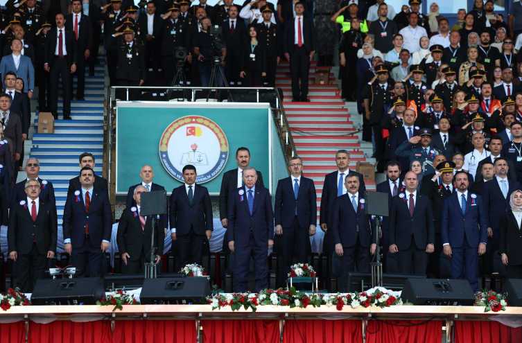 Cumhurbaşkanı Erdoğan: Terörsüz Türkiye ve Terörsüz Bölge vizyonumuzun menzile ulaşması hayati önemde