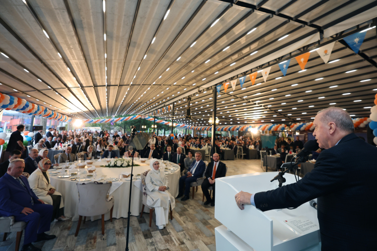 Cumhurbaşkanı Erdoğan: Ülkemizi dünya devi yapma iddiamıza her gün biraz daha yaklaşacağız