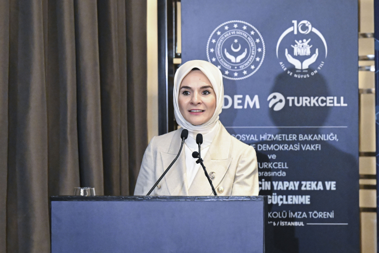 81 ilde kadınlar için yapay zeka eğitimi