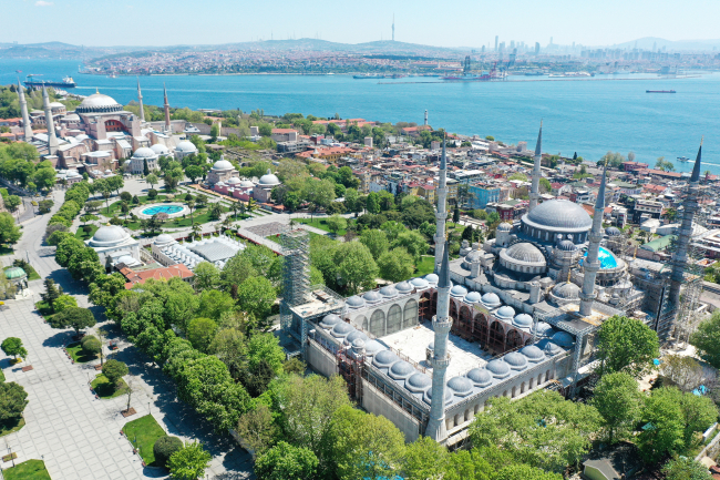 Osmanlı mimarisinin ilk 6 minareli camisi: Sultanahmet