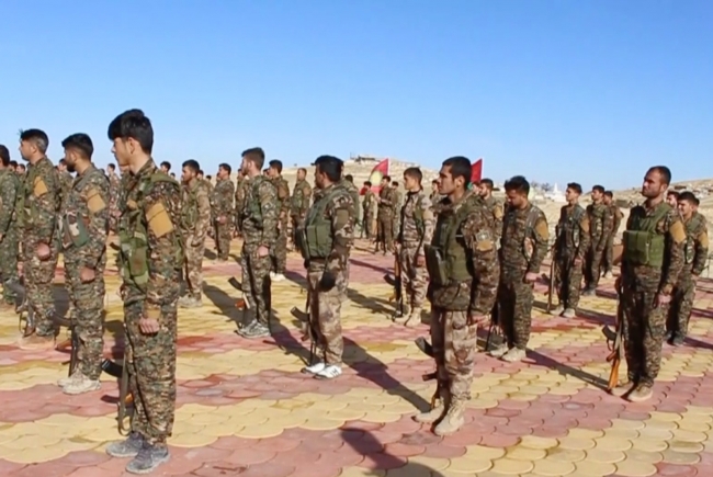 PKK ve ona bağlı yerel milislerin konuşlandığı Sincar'da örgüte ait eğitim kampları bulunuyor. Foto: AA