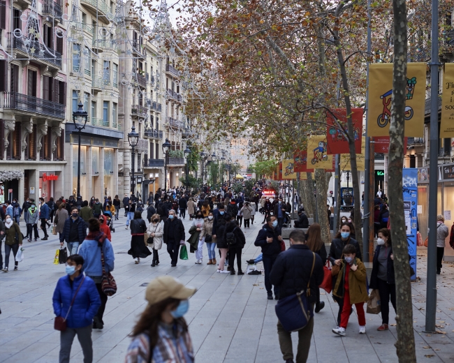 Vakaların arttığı İspanya'da ek tedbirler alındı