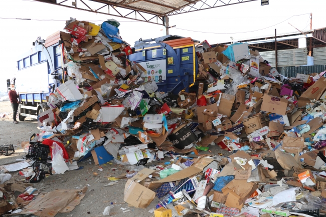 Sıfır Atık Projesi ile çöpten servet çıkarıldı