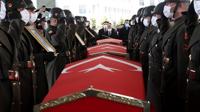 Türkiye şehitlerini uğurladı