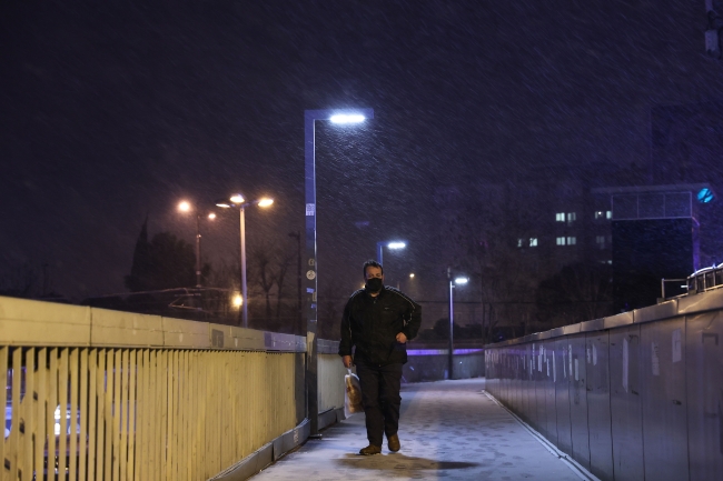 İstanbul'da kar yağışı başladı
