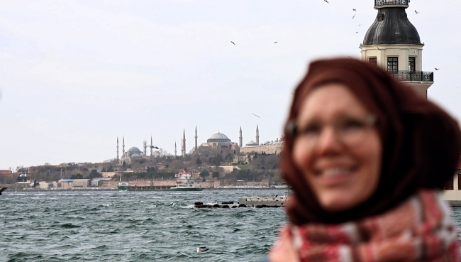 Hayatın anlamını sorgularken İslamiyet ile tanıştı