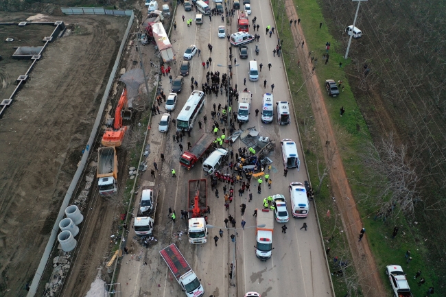 Bursa'da 4 kişinin öldüğü kazada tır şoförü kusurlu bulundu