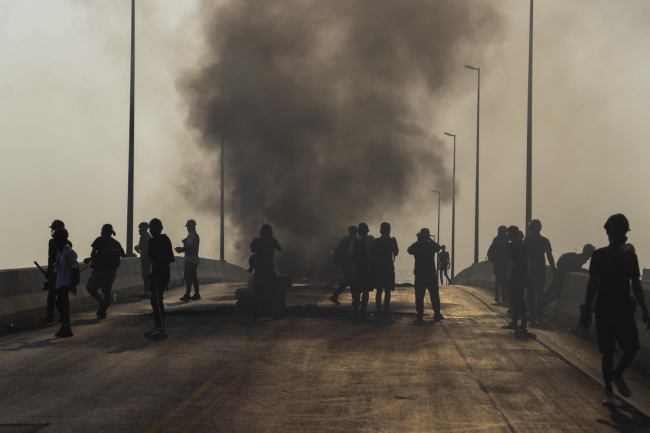 Myanmar'da 16 asker öldürüldü