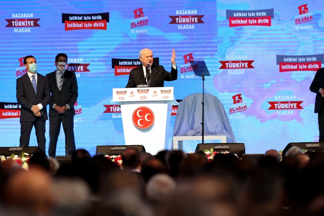 MHP lideri Bahçeli: HDP'nin kapatılması namus görevidir