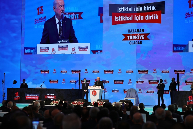 MHP lideri Bahçeli yeniden genel başkan seçildi