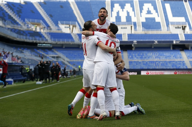 Şenol Güneş: Koşullar ne olursa olsun 3 puana ihtiyacımız var