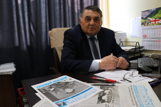 Gazetenin Baş Redaktörü Khaladdin Yolcuyev | Fotoğraf: AA