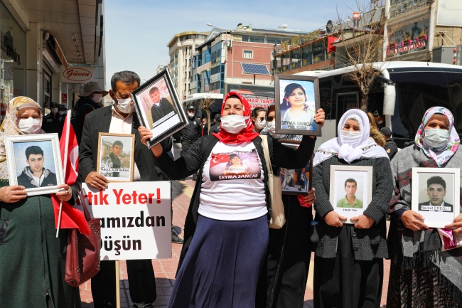 Van'daki evlat nöbetine katılan aile sayısı 29'a yükseldi