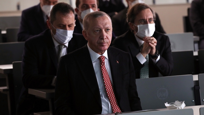 Erdoğan, Marmara Üniversitesi'ndeki Külliye inşaatını inceledi