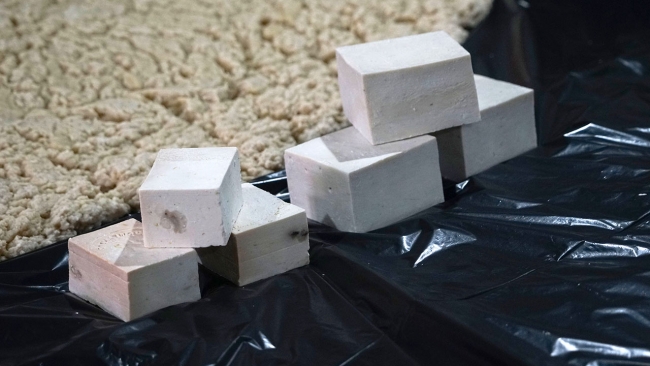 Edremit'te zeytinyağlı sabun için mesai başladı