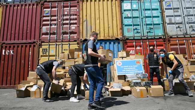 Gümrük Muhafaza ekipleri kaçakçılara göz açtırmadı