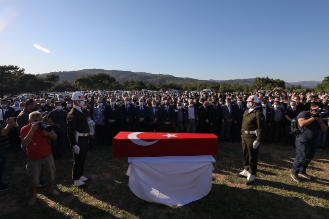 İdlib şehidi son yolculuğuna uğurlandı