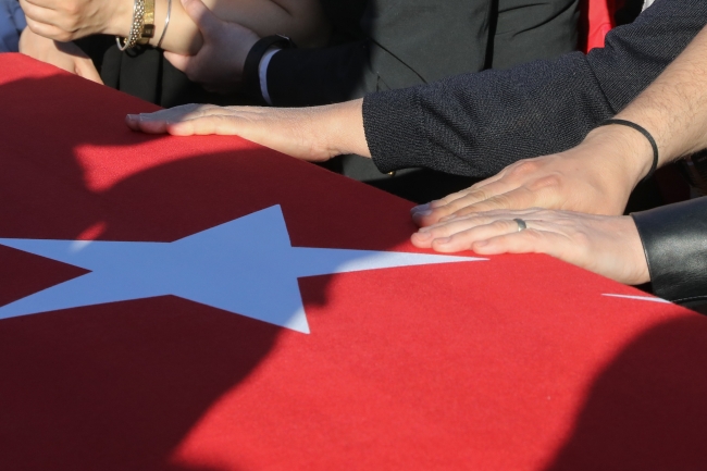 İdlib şehidi son yolculuğuna uğurlandı