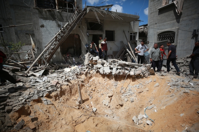 İsrail'in saldırılarında 212 Filistinli şehit oldu