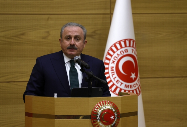 TBMM Başkanı Şentop gençleri kabul etti