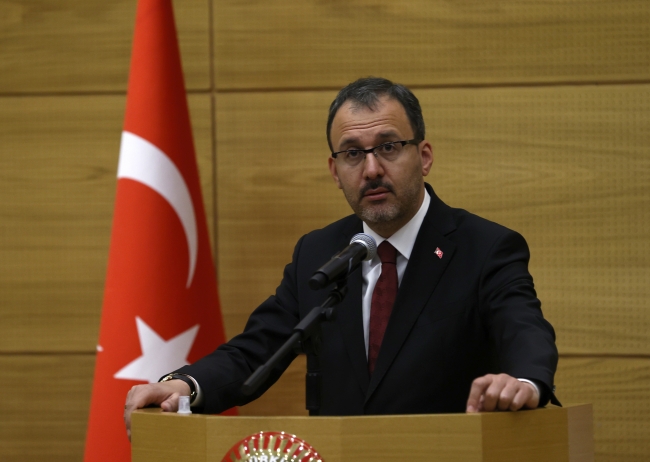 TBMM Başkanı Şentop gençleri kabul etti