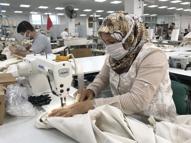 Tekstil sektörü Türkiye ekonomisi için son derece önemli bir konumda. Foto: AA