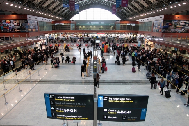 7 ayda 57,4 milyon yolcu hava yolunu kullandı