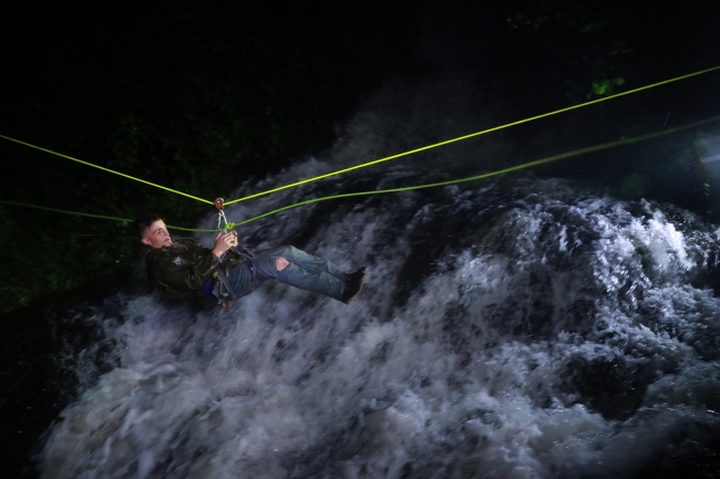 Rize'de sağanak: Çay bahçesinde mahsur kalan 8 kişi kurtarıldı