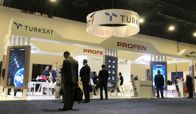 Türk firmaları uydu fuarında kabiliyetlerini sergiledi