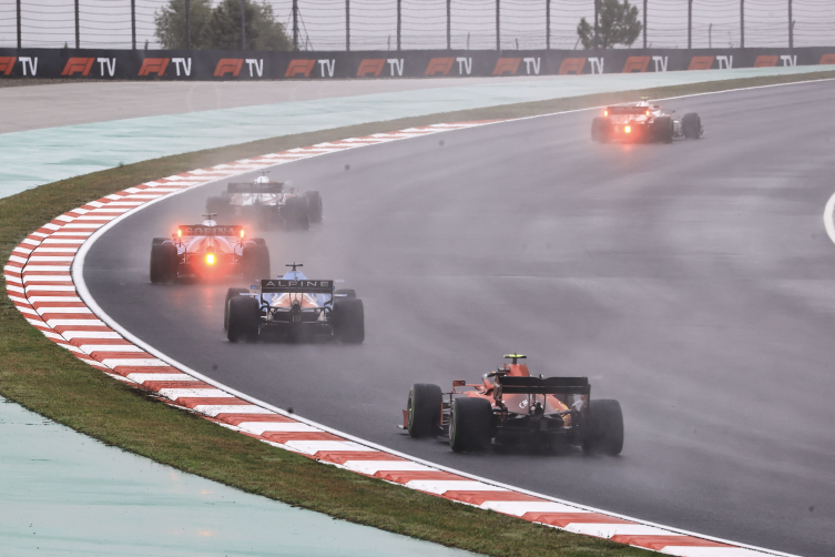 Hızın ve tutkunun adresi yeniden İstanbul