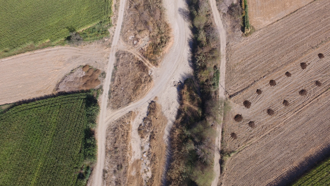 Kuraklık Gediz Nehri'ni de vurdu