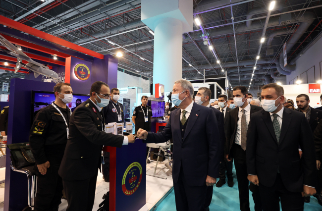 Bakan Akar: Türkiye savunma sanayide gücüne güç katmıştır