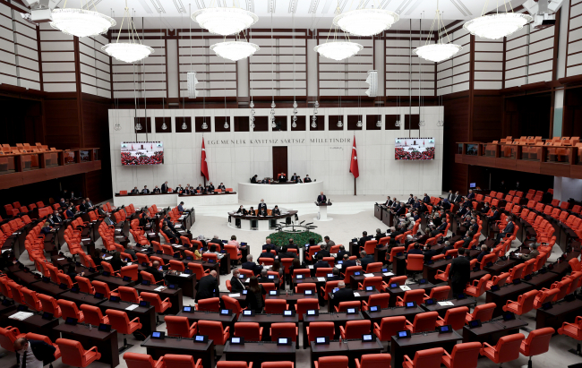 Bakan Karaismailoğlu: 2022 yılında Milli Elektrikli Tren raylarda olacak