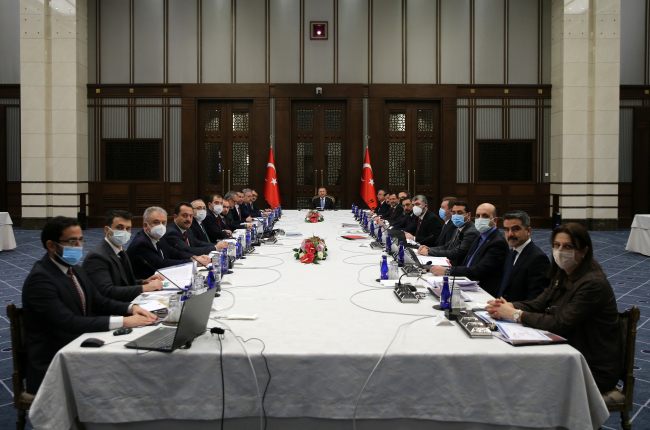Cumhurbaşkanı Yardımcısı Oktay başkanlığında nükleer enerji toplantısı