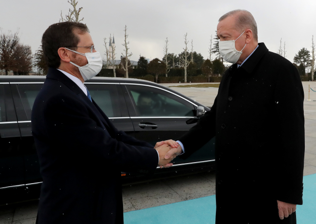 İsrail Cumhurbaşkanı Herzog'un Ankara ziyareti, 14 yıl sonra en üst düzeyde temas olarak kayıtlara geçti.