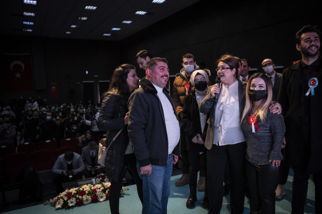 Kamuya 419 şehit yakını, gazi ve gazi yakını atandı