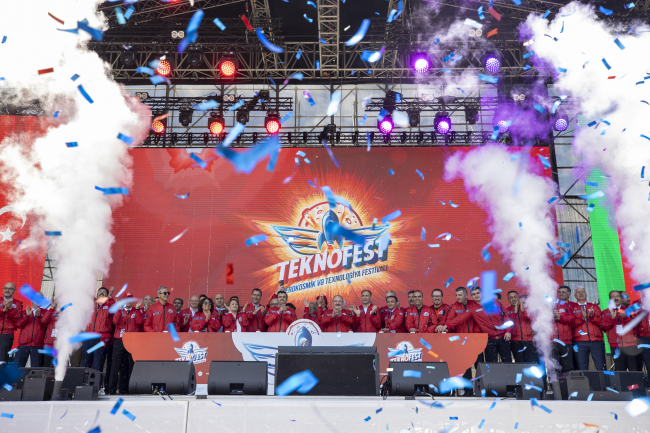 TEKNOFEST Azerbaycan kapılarını ziyaretçilere açtı