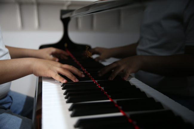 "Kusursuz kulak" Bager, Erdoğan'ın gönderdiği piyanoyla beste yapıyor