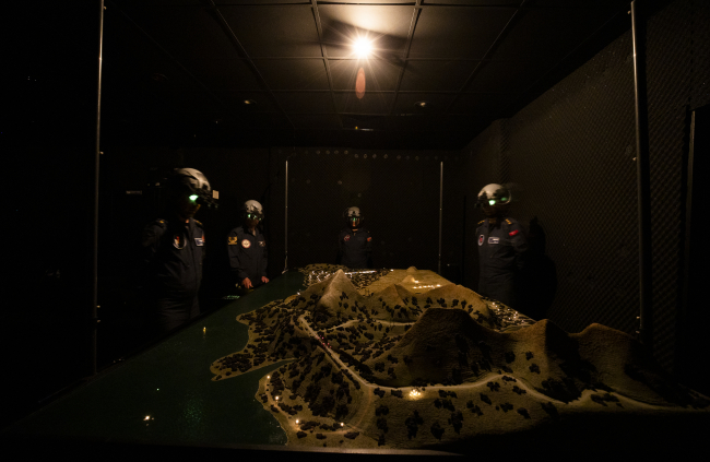 Savaş pilotları zorlu testlerden geçiyor