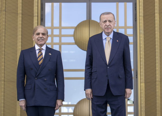 Cumhurbaşkanı Erdoğan'dan Pakistan Başbakanı Şerif'e resmi karşılama