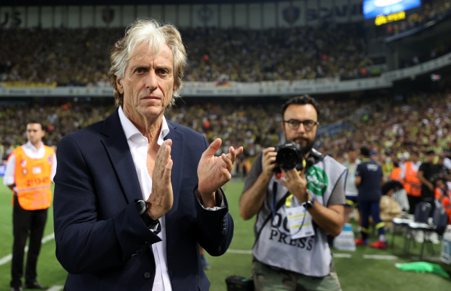 Fenerbahçe dolu dizgin