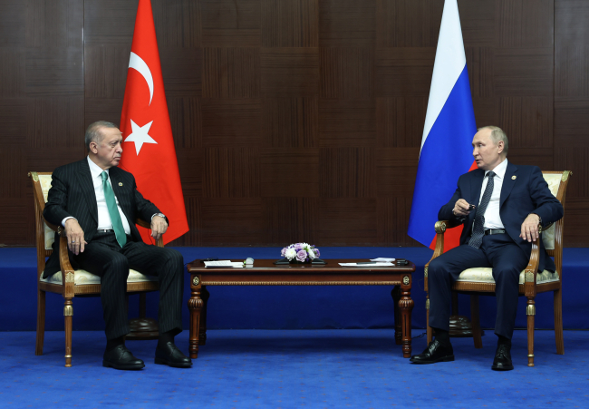 Baş döndüren diplomasi: Erdoğan ve Putin ne görüşmüştü?