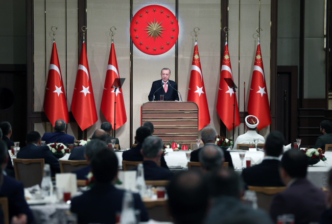 Cumhurbaşkanı Erdoğan: Anayasa değişikliğiyle aileyi korumayı hedefliyoruz