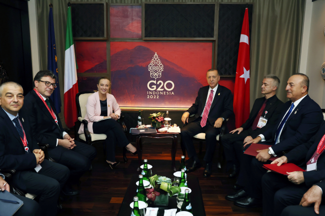 Cumhurbaşkanı Erdoğan'ın İtalya Başbakanı Meloni ile görüşmesinde SAMP-T meselesi de gündeme geldi. 