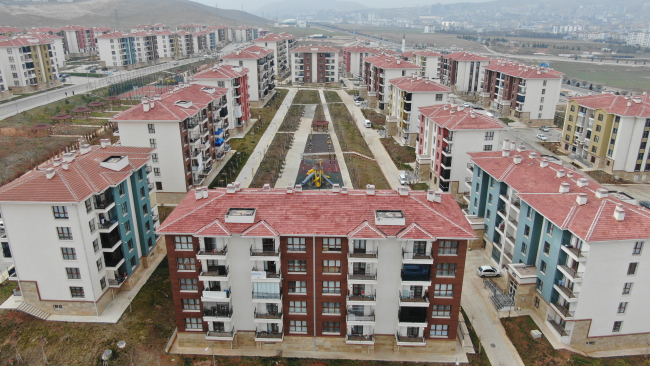 Elazığ'da, 2020'deki depremin izleri devletin imkanlarıyla silindi