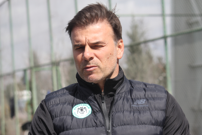 Fotoğraf: AA / Konyaspor teknik direktörü Aleksandar Stanojevic