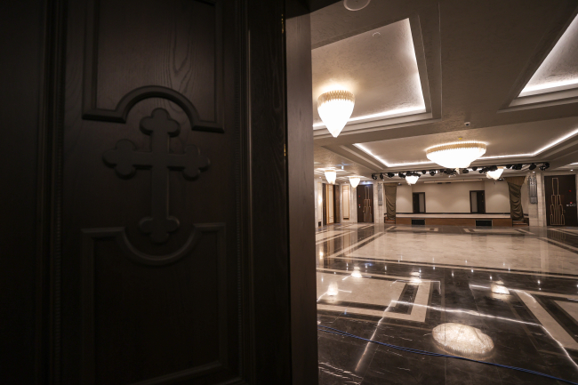 Cumhuriyet tarihinin ilk kilisesi açılış gününü bekliyor