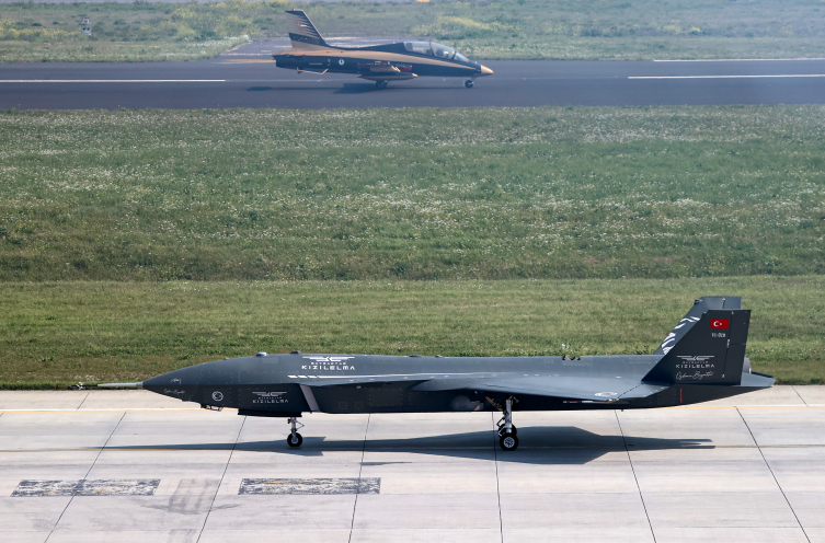 TF6000, KIZILELMA başta olmak üzere farklı platformlarda kullanılabilecek. Foto: AA